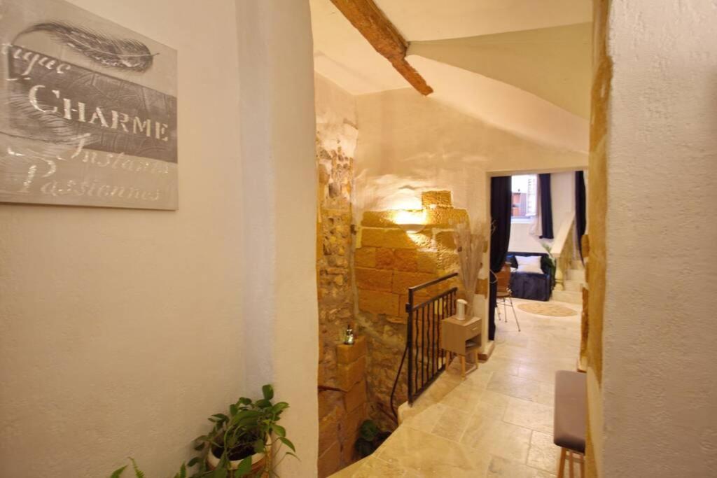 Les Secrets D'Alcove, Nuits Romantiques Avec Spa Aix-en-Provence Exterior photo